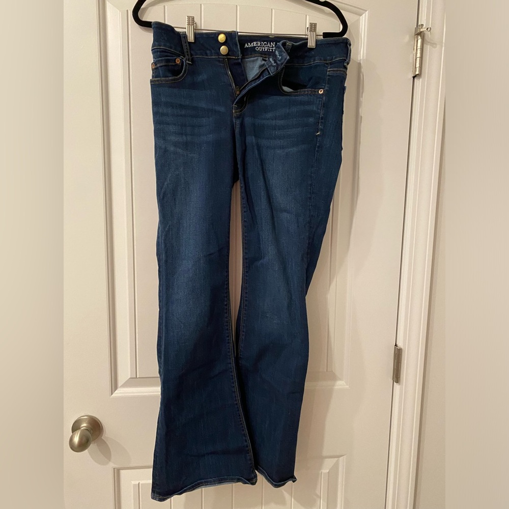 AEO Artist Flare Jeans